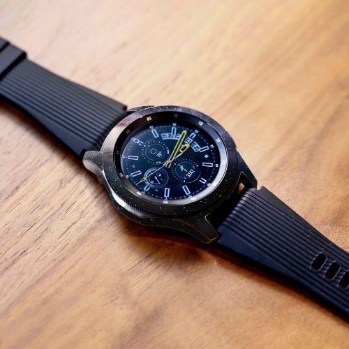 Samsung_Galaxy Watch 46mm_Universe_by_NASA_3_4